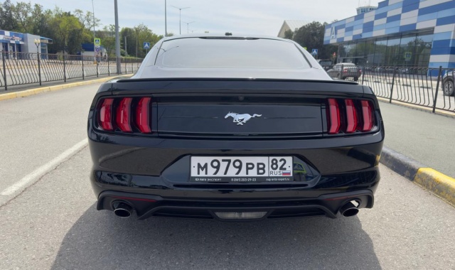 Аренда Ford Mustang Coupe в Крыму