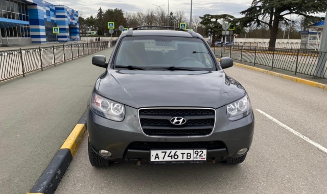 Аренда Hyundai Santa Fe акпп кроссовер в Крыму